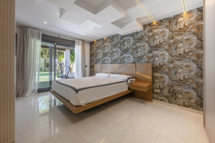 855f74b0771509aa758ac5969a09a29e - 37