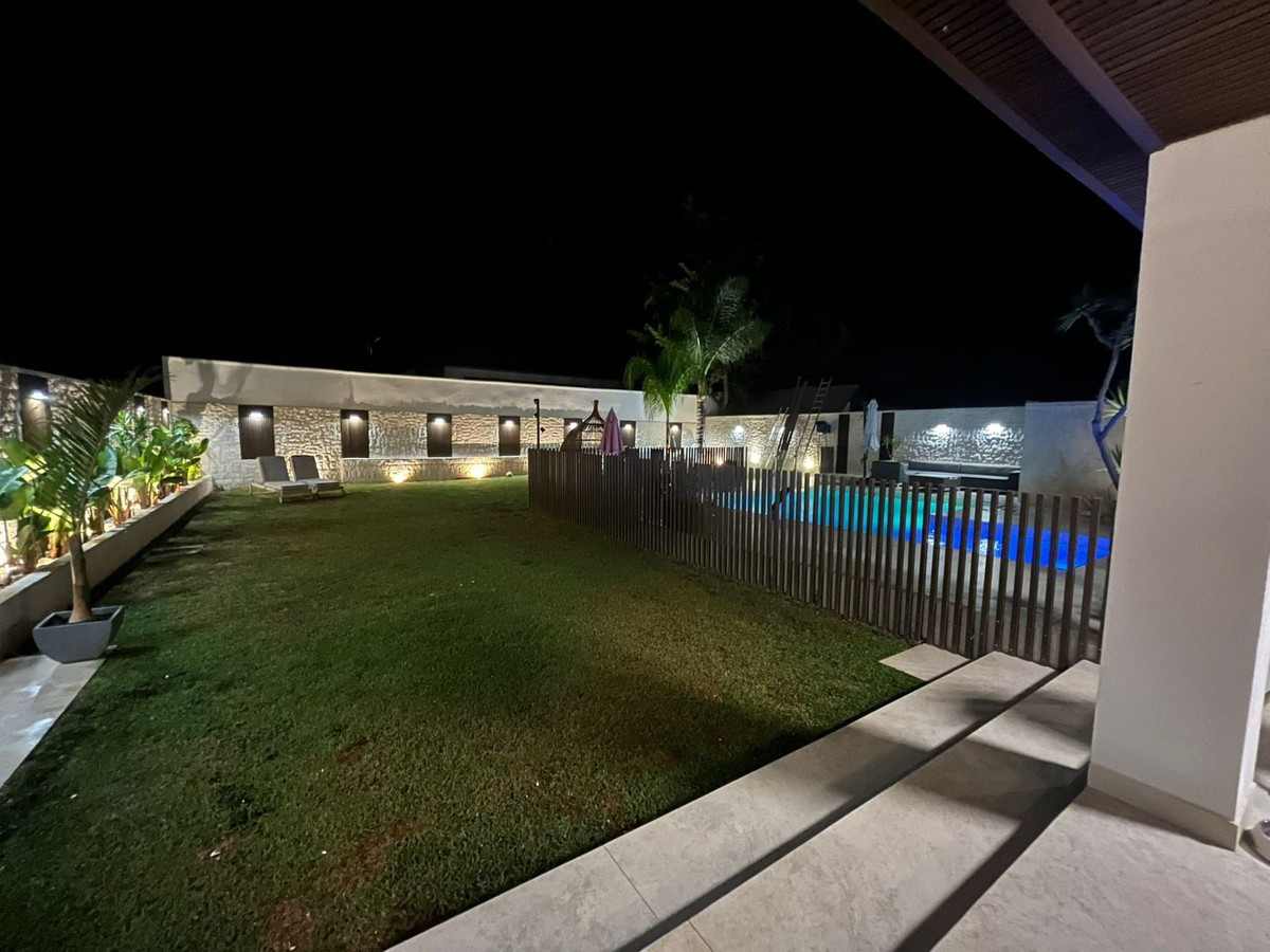 855f74b0771509aa758ac5969a09a29e - 43