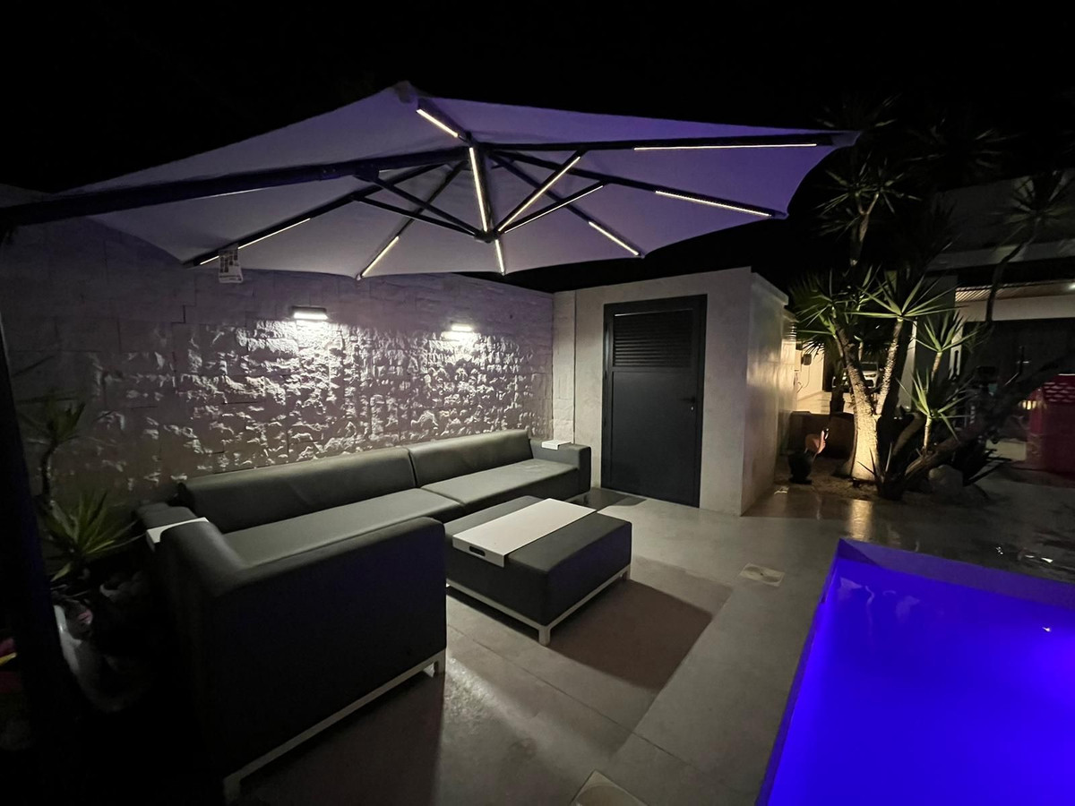 855f74b0771509aa758ac5969a09a29e - 48