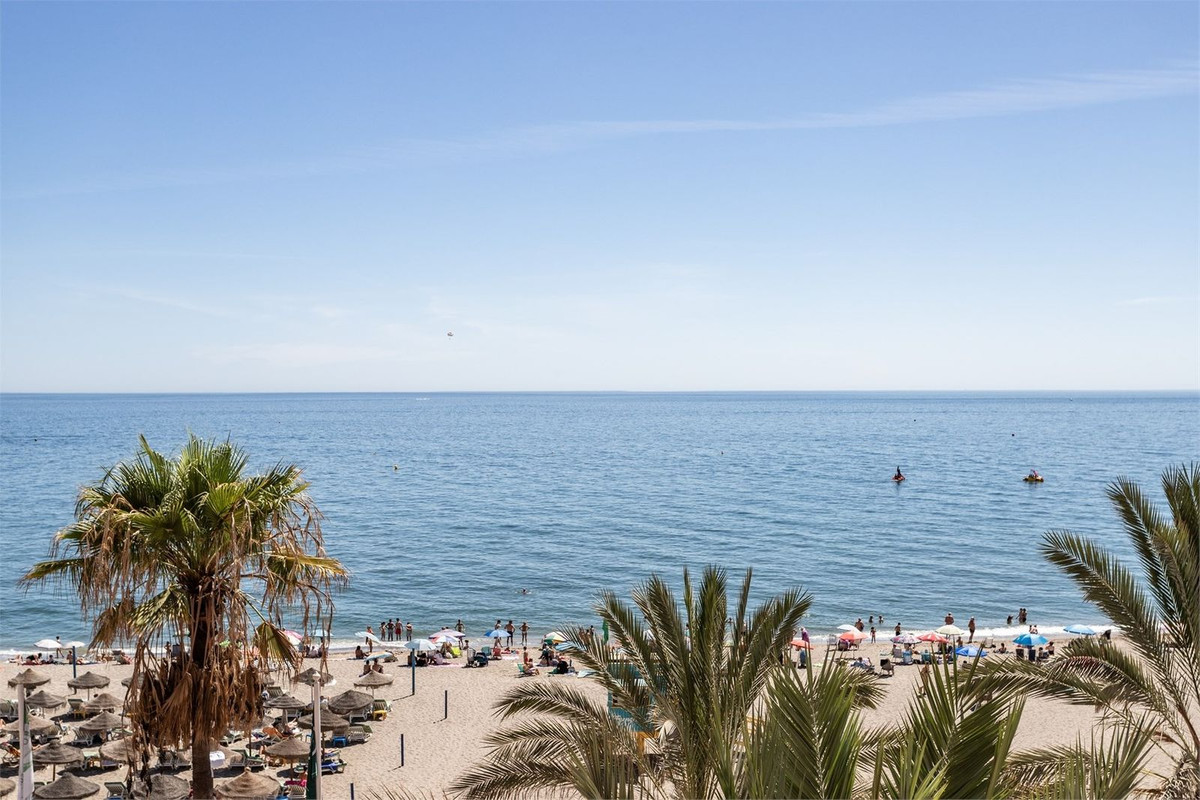 864d340d5290b68bbda2763da1728b17 - 18