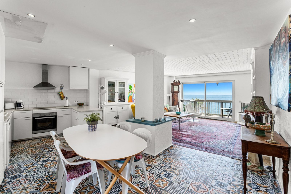 864d340d5290b68bbda2763da1728b17 - 5