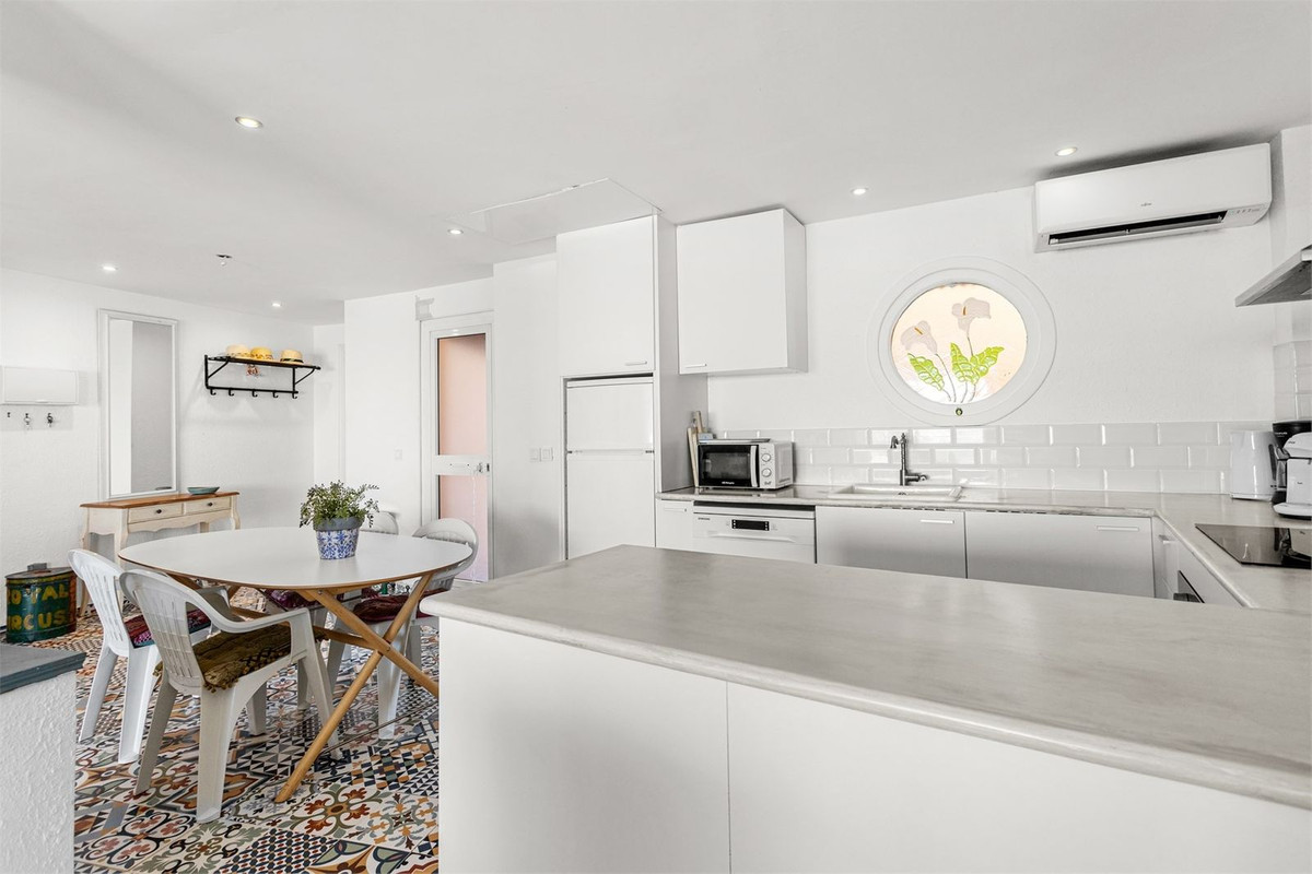 864d340d5290b68bbda2763da1728b17 - 8