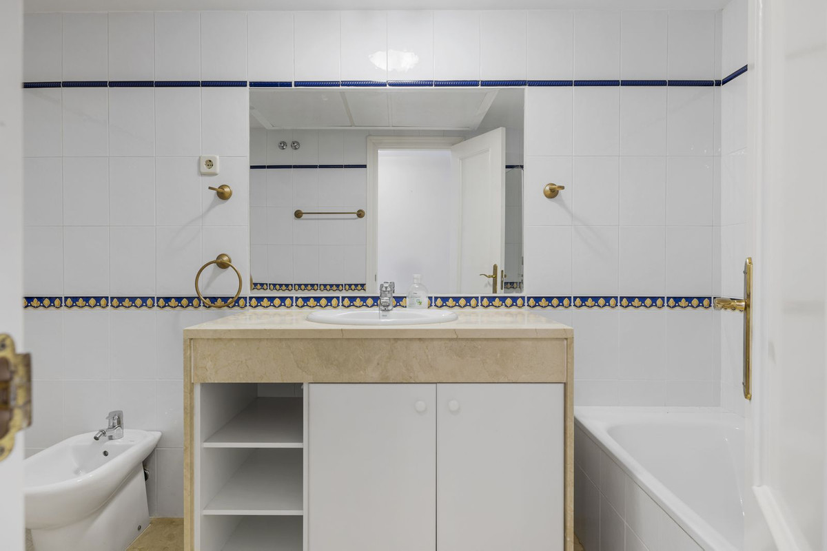 8696f7a45dfb1c551ecf59e7fd7782d1 - 17