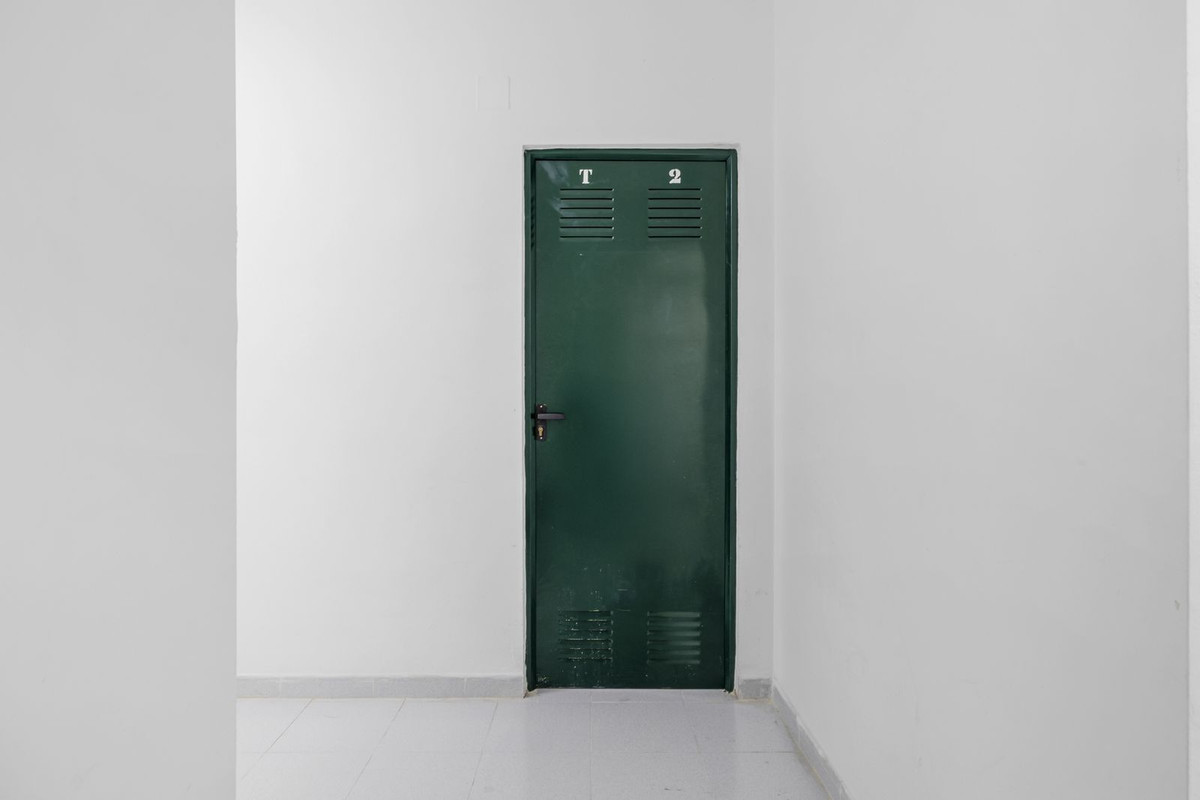 8696f7a45dfb1c551ecf59e7fd7782d1 - 24