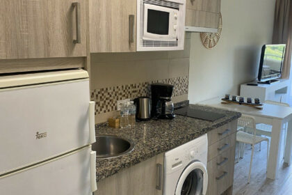 86989cb506a5f4d025ee0e63289505f0 - 15