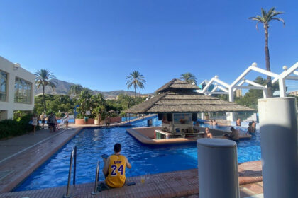 86989cb506a5f4d025ee0e63289505f0 - 19