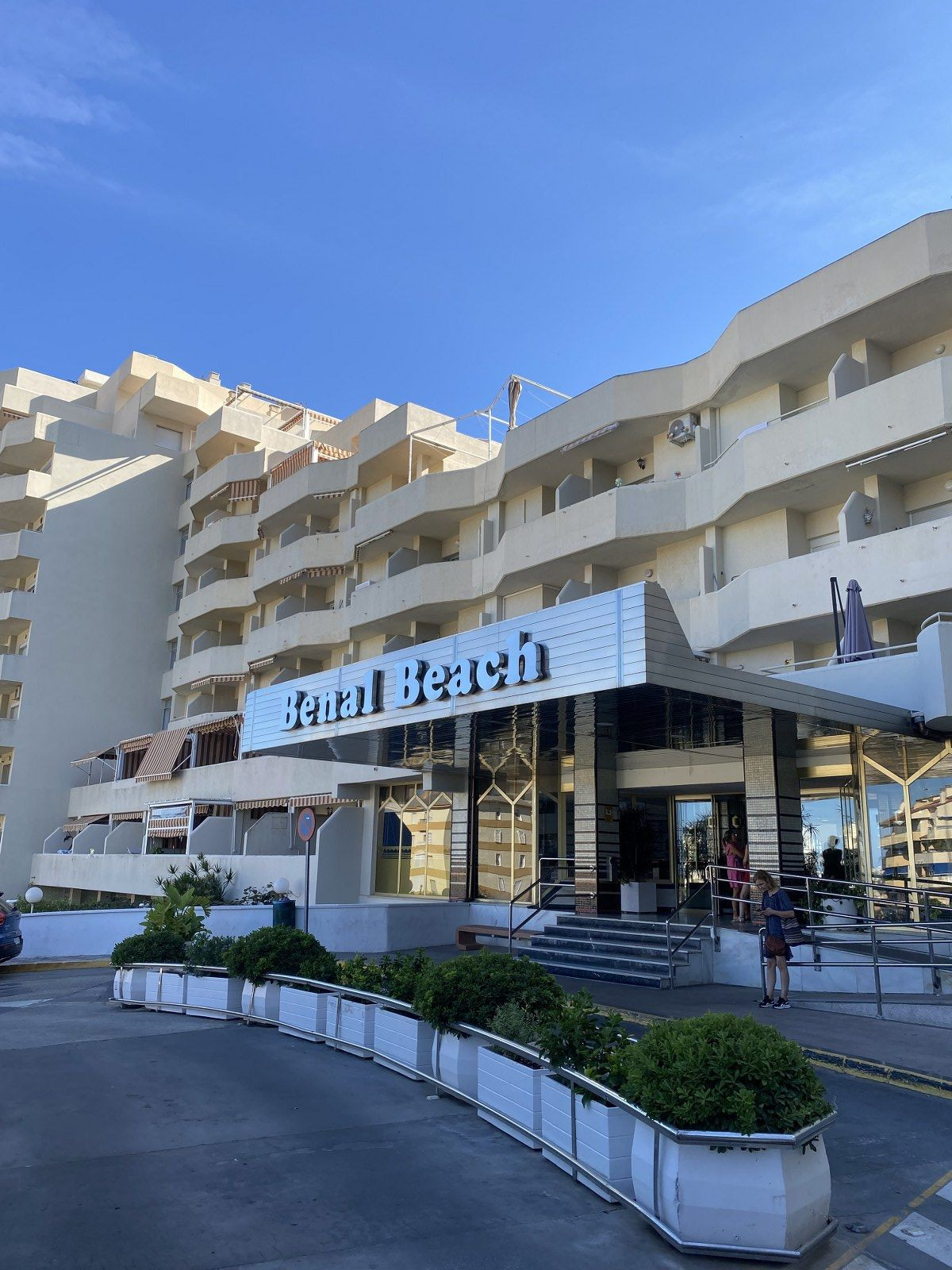 86989cb506a5f4d025ee0e63289505f0 - 2