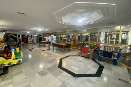 86989cb506a5f4d025ee0e63289505f0 - 22