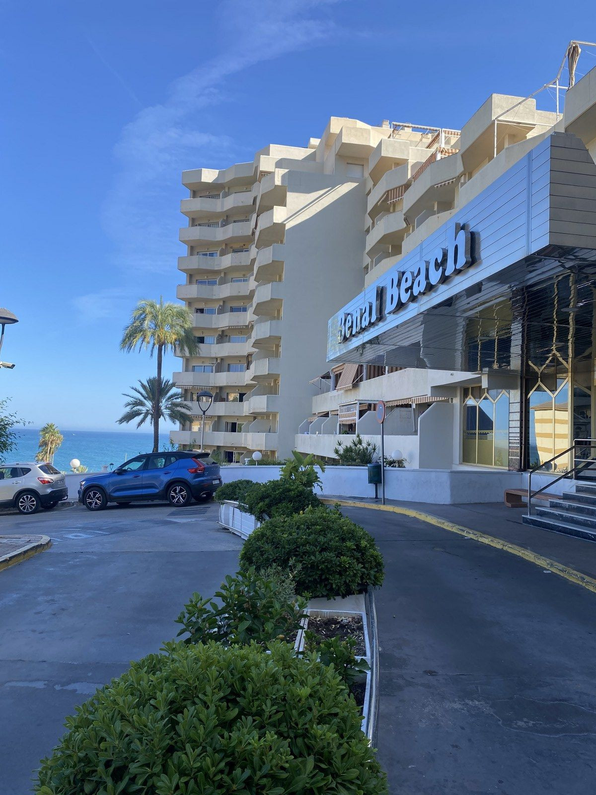 86989cb506a5f4d025ee0e63289505f0 - 3