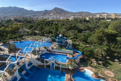 86989cb506a5f4d025ee0e63289505f0 - 4