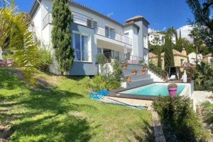 86af2d59a4a43720ac09f8adef42db37 - 1