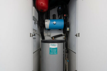 86f2fb6e830f6aec59b9a15f2946822c - 19