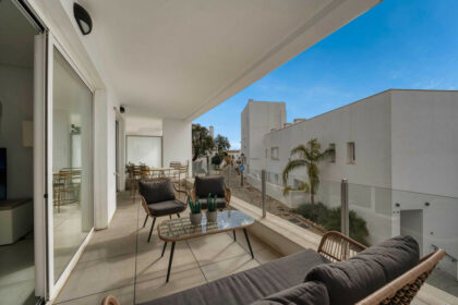 86f2fb6e830f6aec59b9a15f2946822c - 3