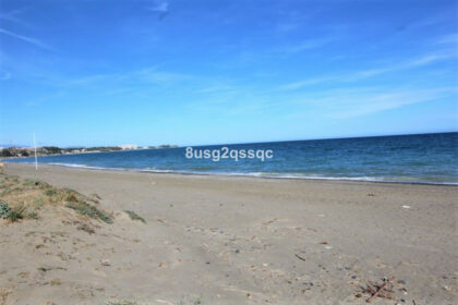 87553177109c54c22fc40202b6959b03 - 30