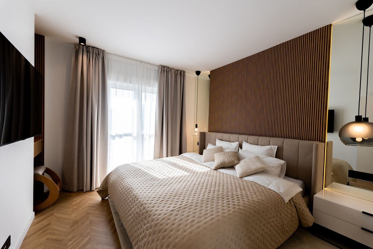 87b7298810fb3b663a13e36ef3210ad9 - 18