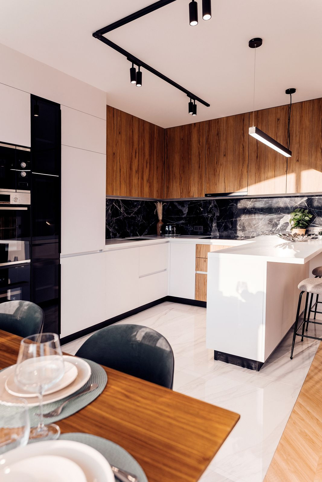 87b7298810fb3b663a13e36ef3210ad9 - 27