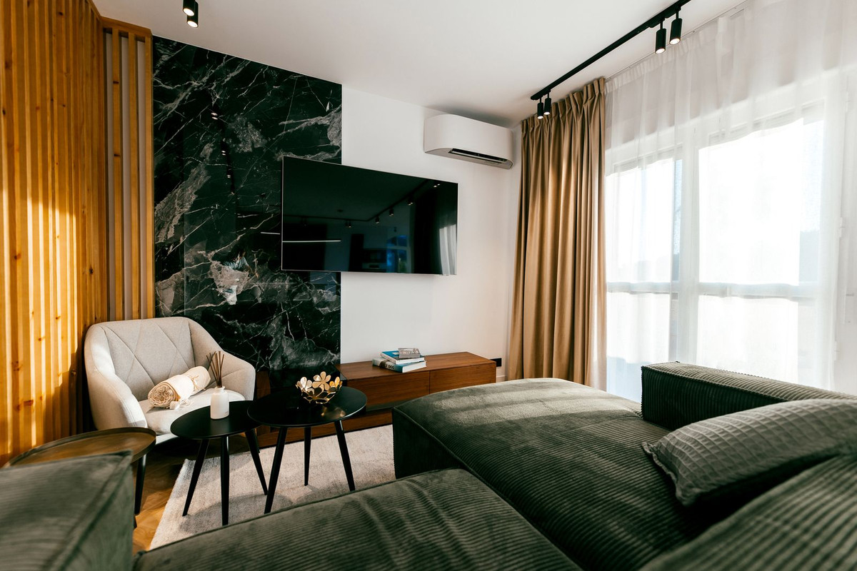 87b7298810fb3b663a13e36ef3210ad9 - 4