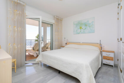 87dab81155450f5112bd5a3d9f66a371 - 11