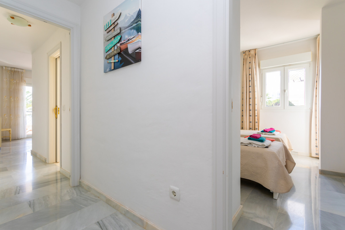 87dab81155450f5112bd5a3d9f66a371 - 33