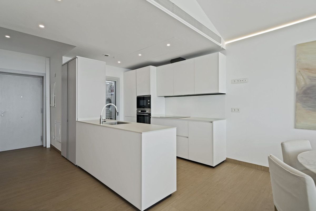 8822c70d475fba4f48b5c6caa0733459 - 15