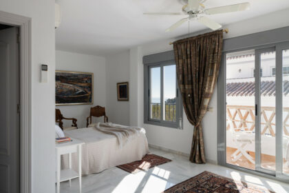 88fcd17c0f05bfdb81d847595e13cc7d - 10