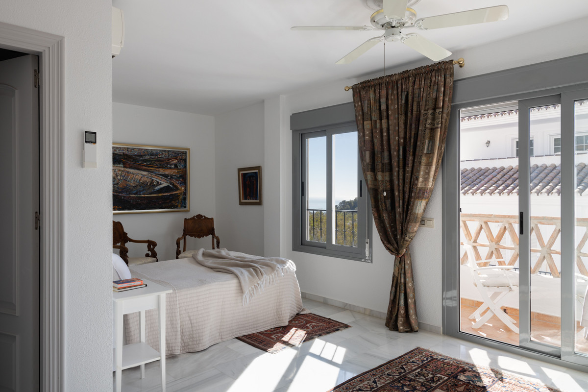 88fcd17c0f05bfdb81d847595e13cc7d - 10