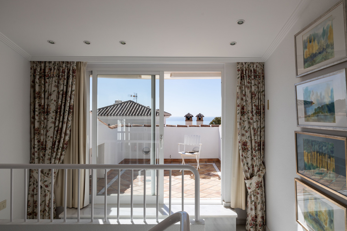 88fcd17c0f05bfdb81d847595e13cc7d - 17