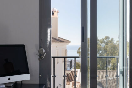 88fcd17c0f05bfdb81d847595e13cc7d - 32