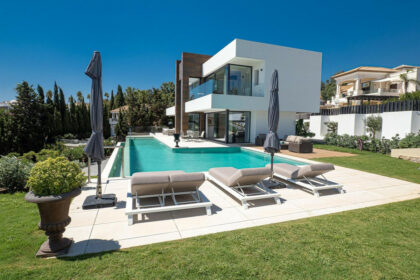 890540658a56b8b81c878917317155f3 - 30