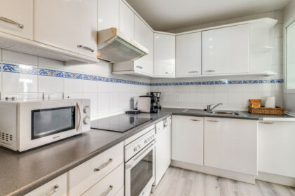 895021c8412313ca57628130adb1b63a - 34