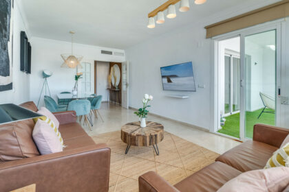 895021c8412313ca57628130adb1b63a - 42