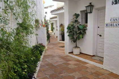 8a027f4ca53aafd930471de3e1978759 - 11