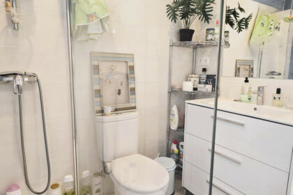 8a027f4ca53aafd930471de3e1978759 - 4