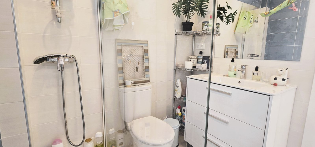 8a027f4ca53aafd930471de3e1978759 - 4