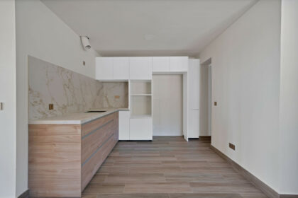 8b31fe8f36754df5df5da1d2c6d9282d - 10