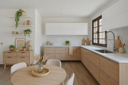 8b31fe8f36754df5df5da1d2c6d9282d - 12