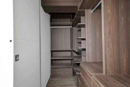 8b31fe8f36754df5df5da1d2c6d9282d - 28