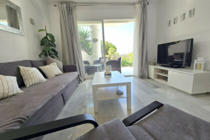 8b62a1d9b414b62f53bbb64a4547acc9 - 24