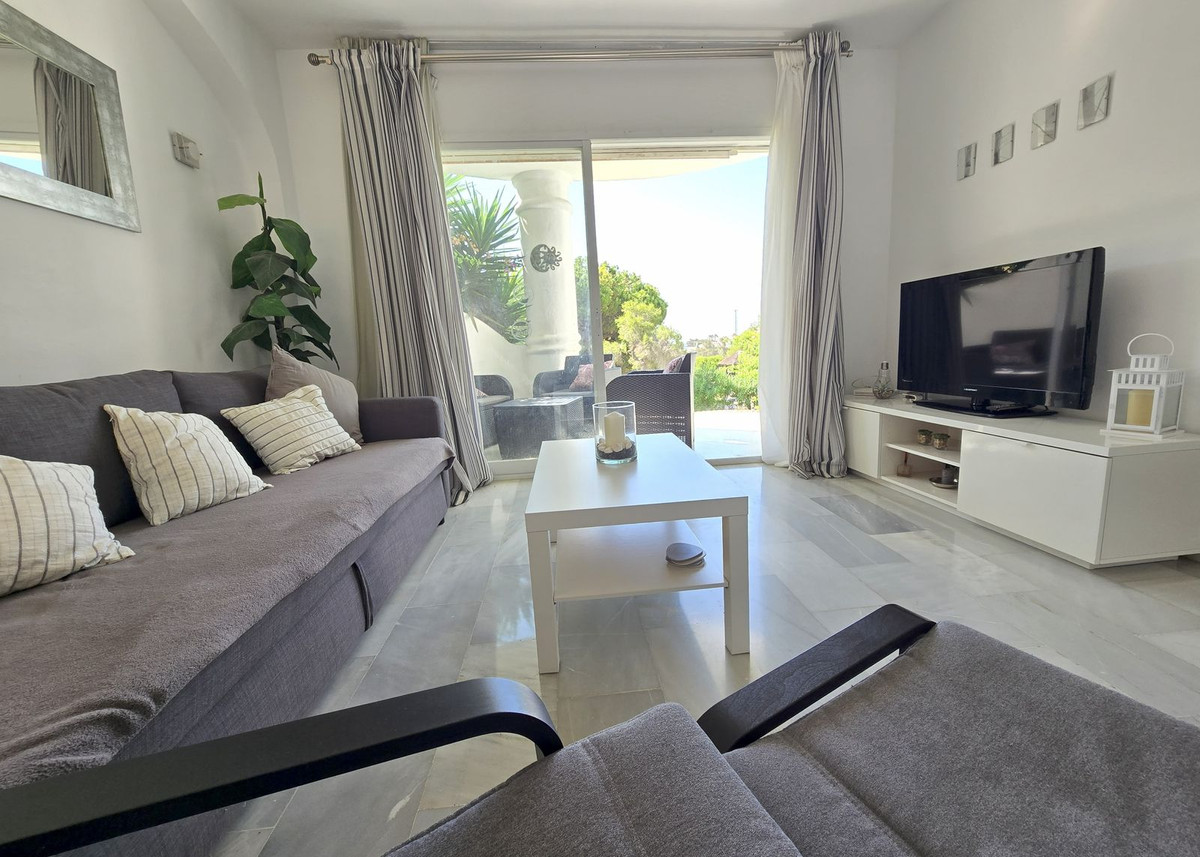 8b62a1d9b414b62f53bbb64a4547acc9 - 24