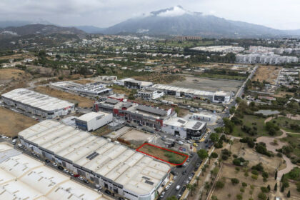 8bdb24e4480cc9b09db0d796446114b6 - 9