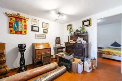 8bf827895102a5466fae43123751d2ed - 25