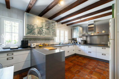 8bf827895102a5466fae43123751d2ed - 26