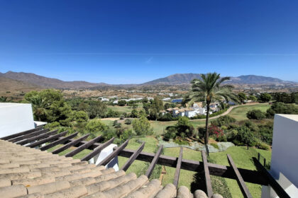 8c4ec82e896c8acf7326d544879ee3fb - 10