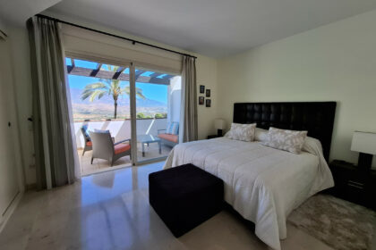 8c4ec82e896c8acf7326d544879ee3fb - 4