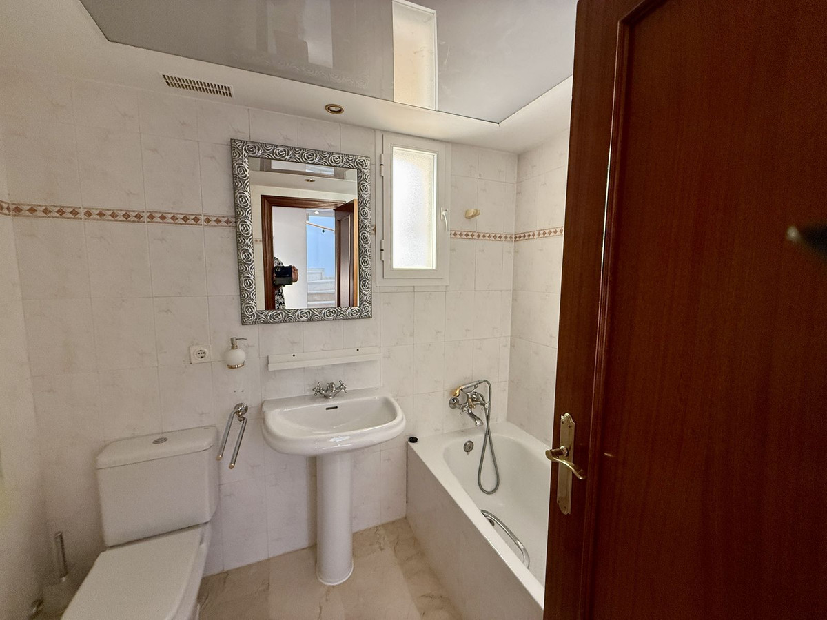 8d08bdb3242e1aeb3e007ecb2b8fae66 - 13