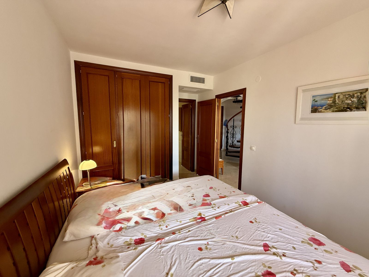 8d08bdb3242e1aeb3e007ecb2b8fae66 - 22