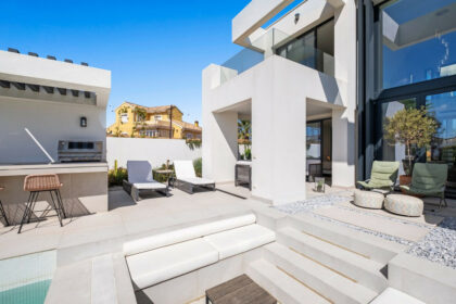 8d08f3e98173dfee195f5a2f21e12f36 - 17