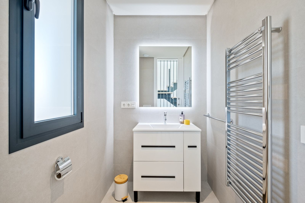 8d08f3e98173dfee195f5a2f21e12f36 - 29