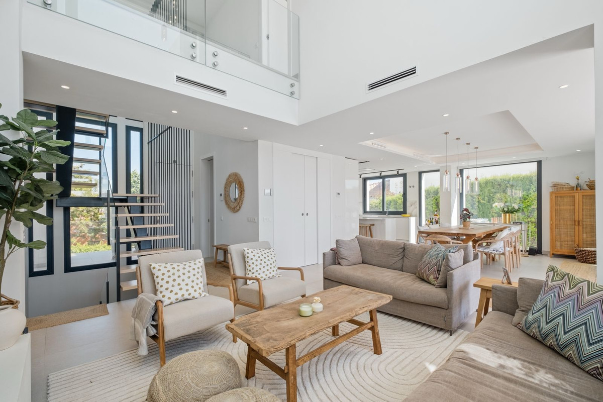 8d08f3e98173dfee195f5a2f21e12f36 - 3