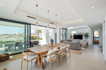 8d08f3e98173dfee195f5a2f21e12f36 - 4